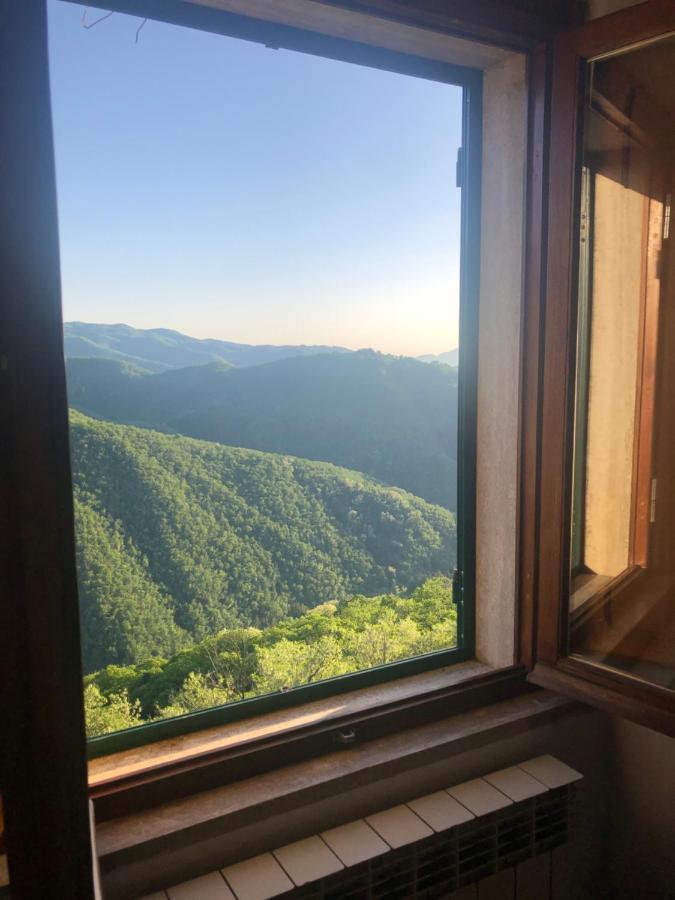 Home Holidays Crasciana, Con Terrazza Vista Sulle Alpi Apuane. Exterior photo